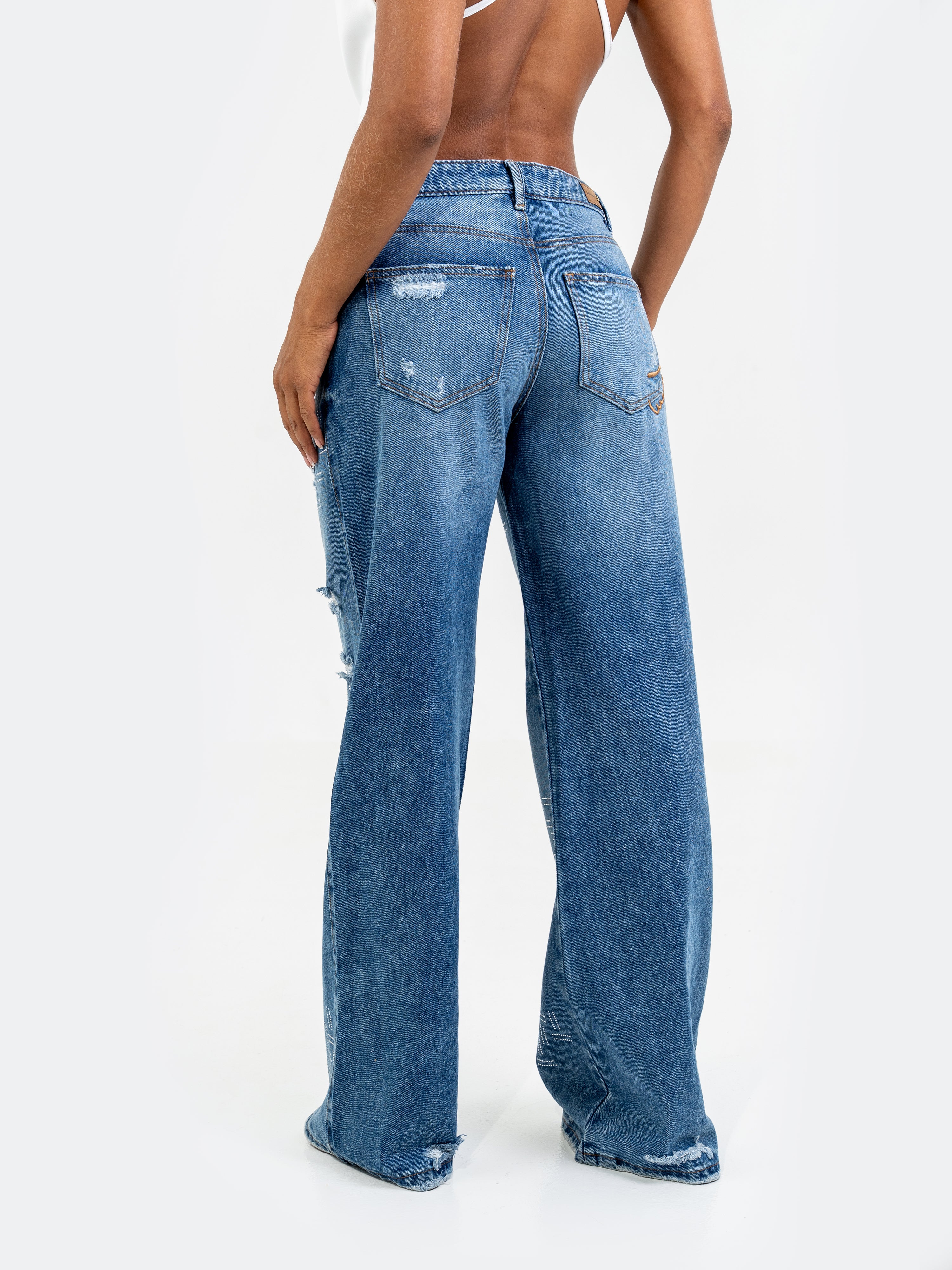 JEAN RAW