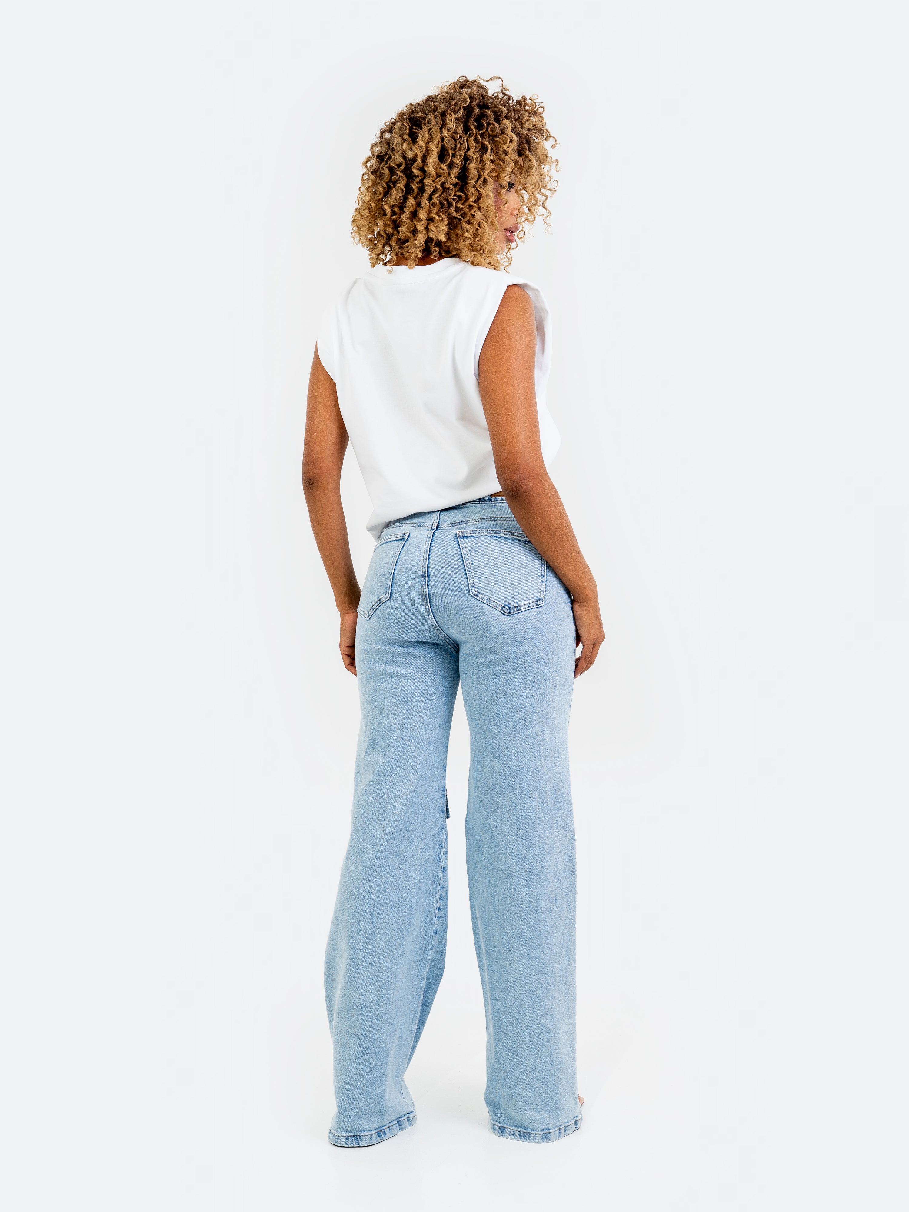 JEAN CARGO DRAKE