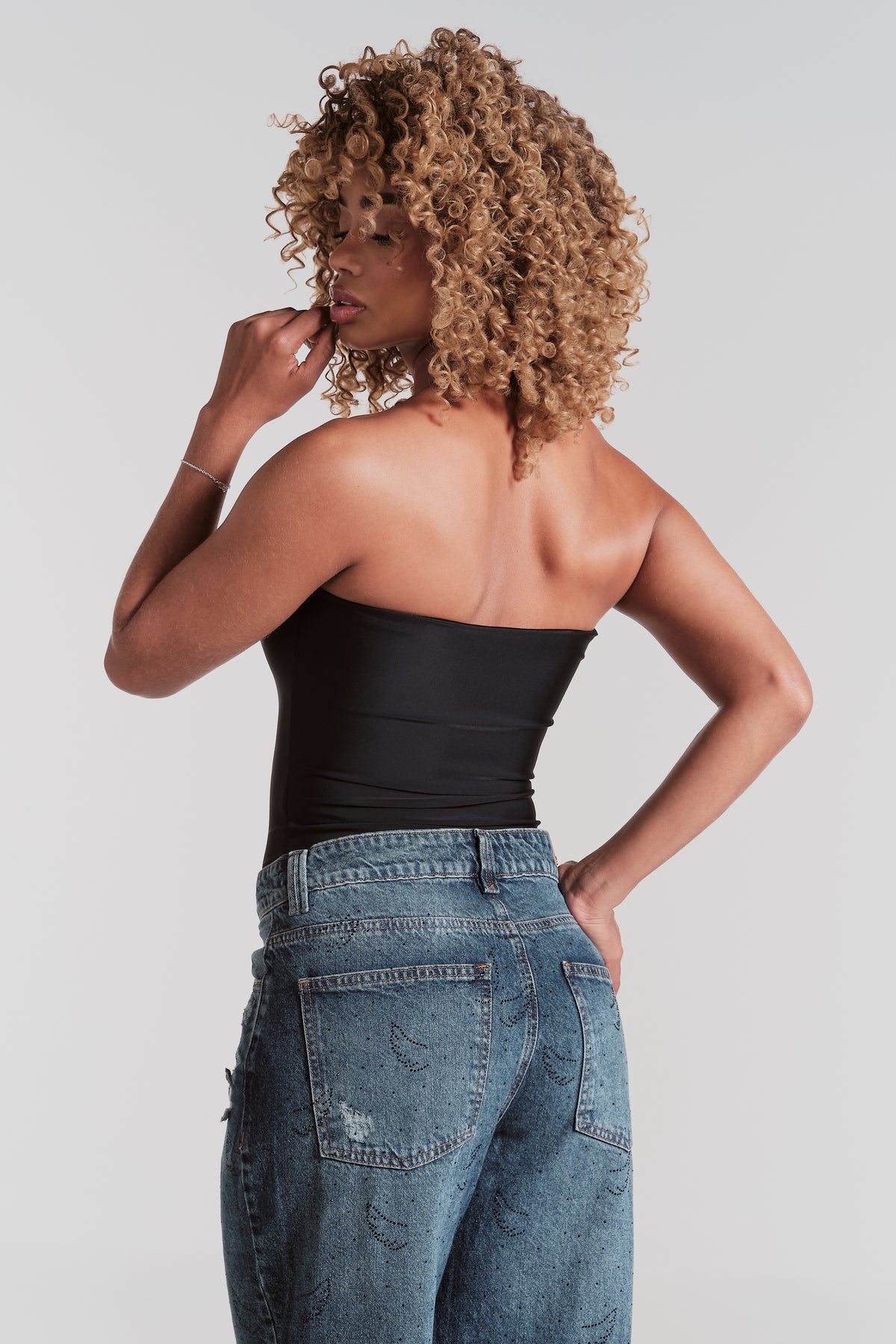 BODY DELSY