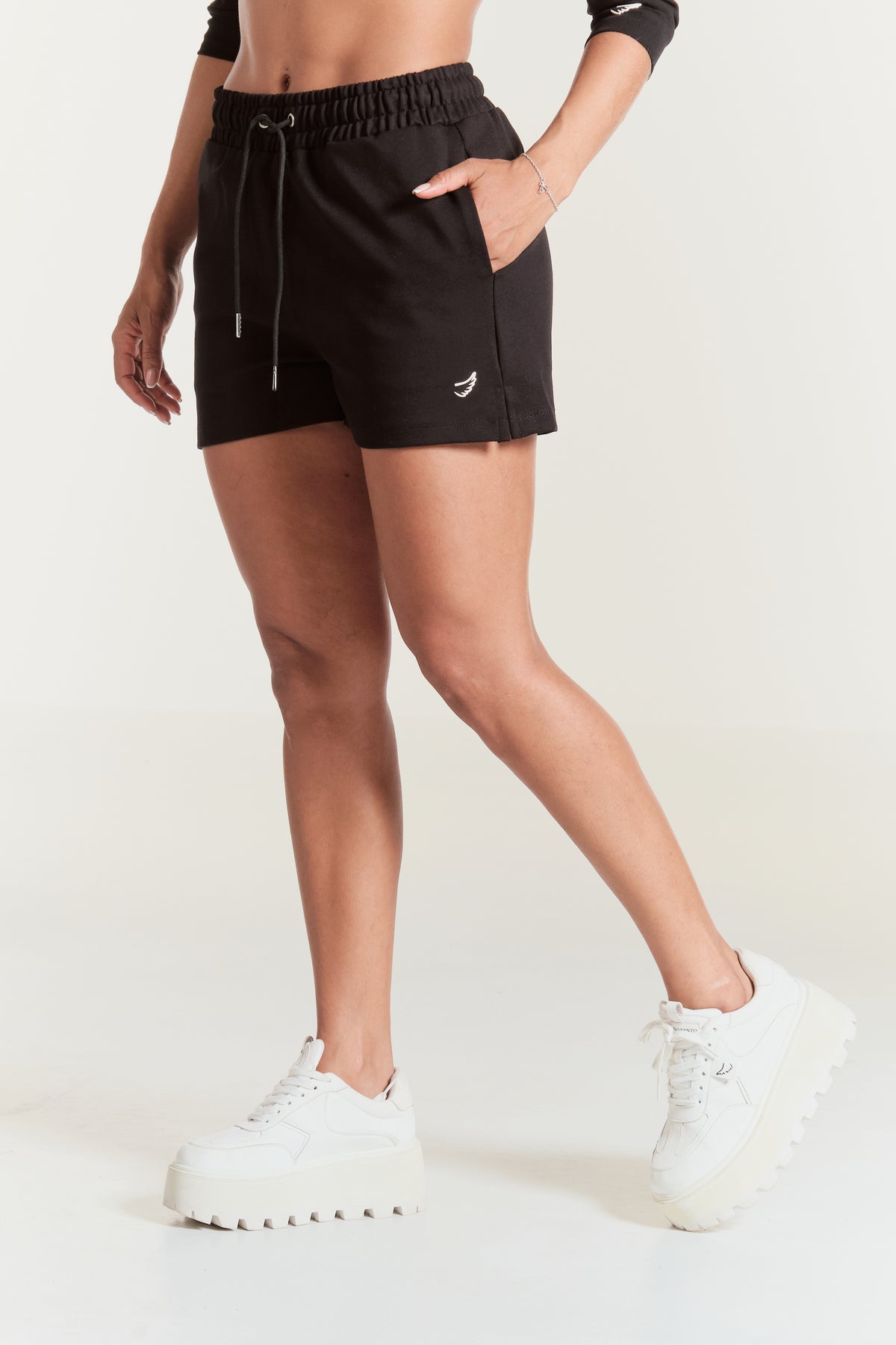 SHORT JYMEL
