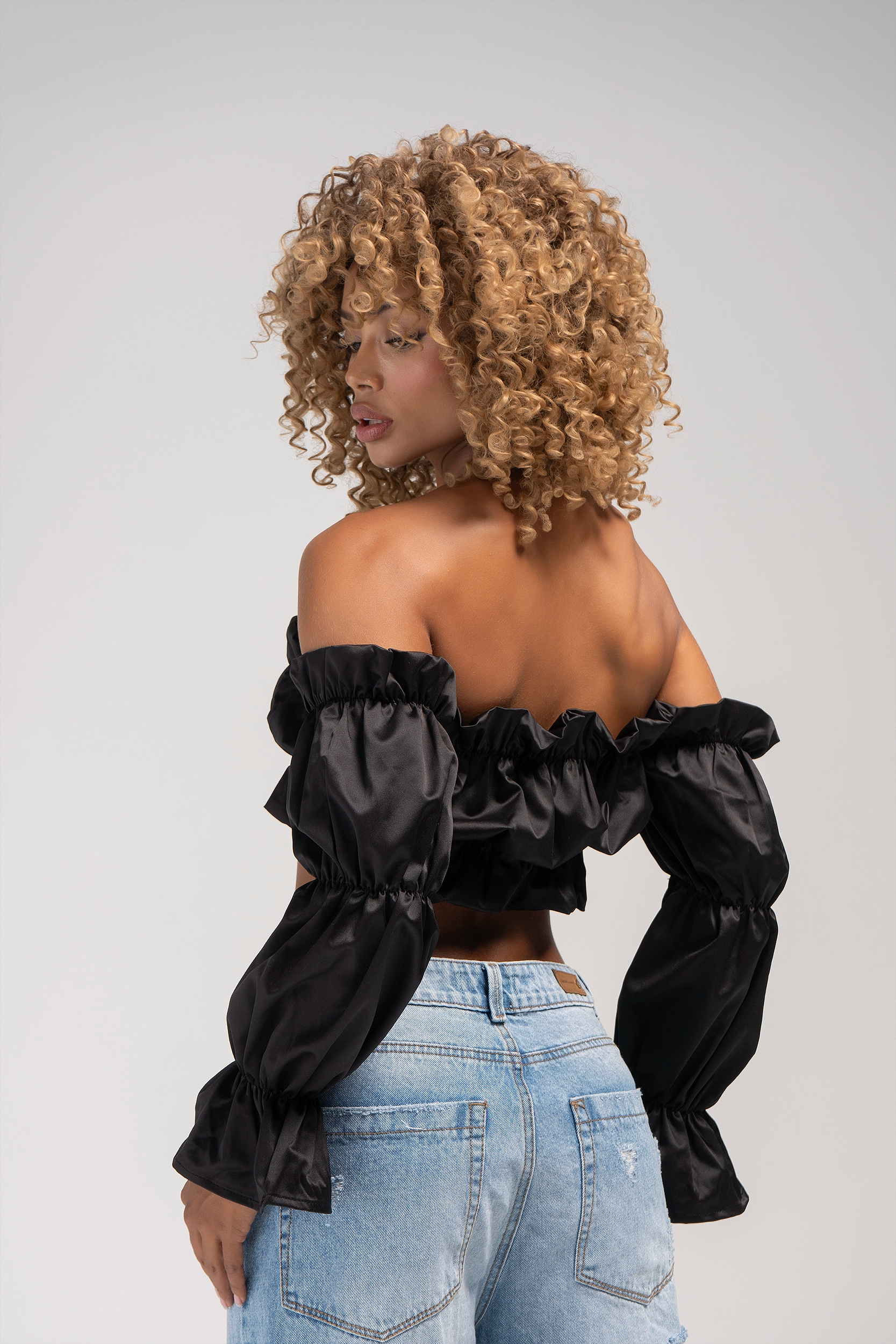 CROP TOP FONS