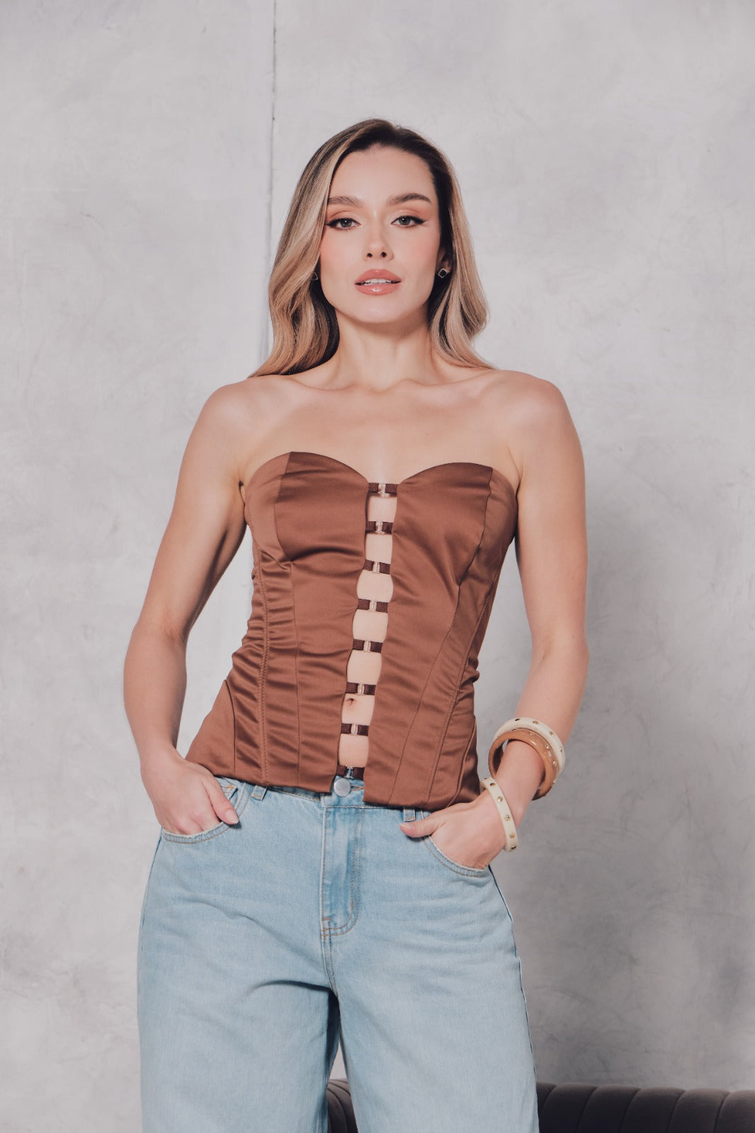 CORSET CHANDELIER