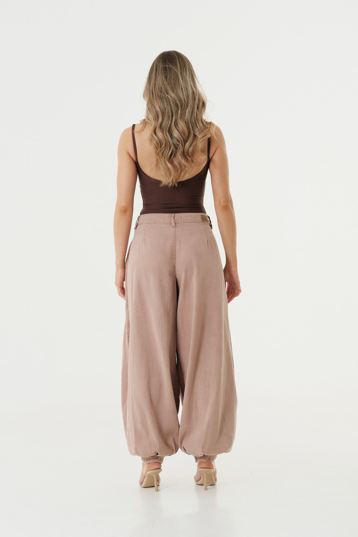PANTALÓN SUÉDE ASCENSIÓN