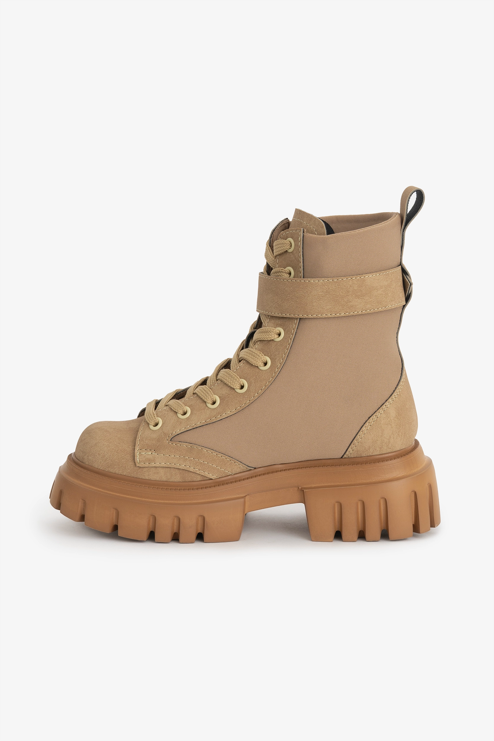 BOTAS VALK
