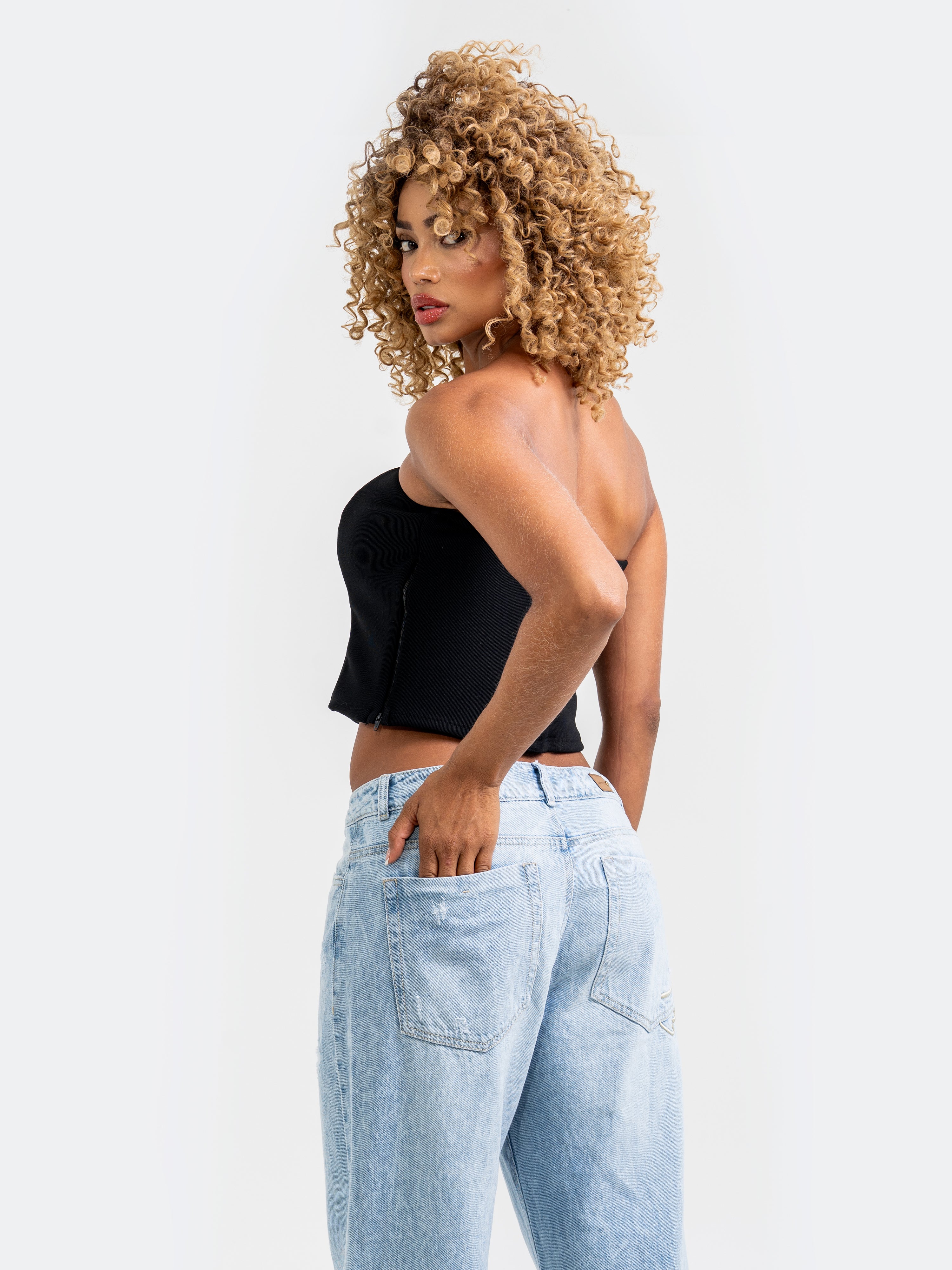 CROP TOP SUCKER